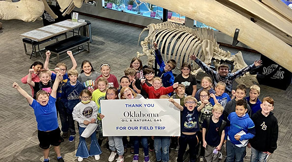 Arapaho Butler school free field trip to a science museum